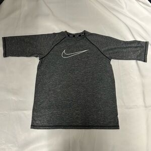 NIke Dri Fit Swim 3/4 sleeve gray and white Boys size XL